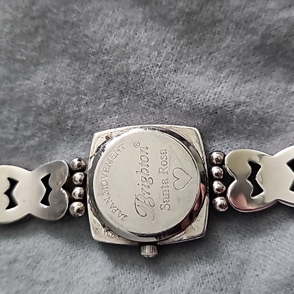 Watch - Picture 3 of 5